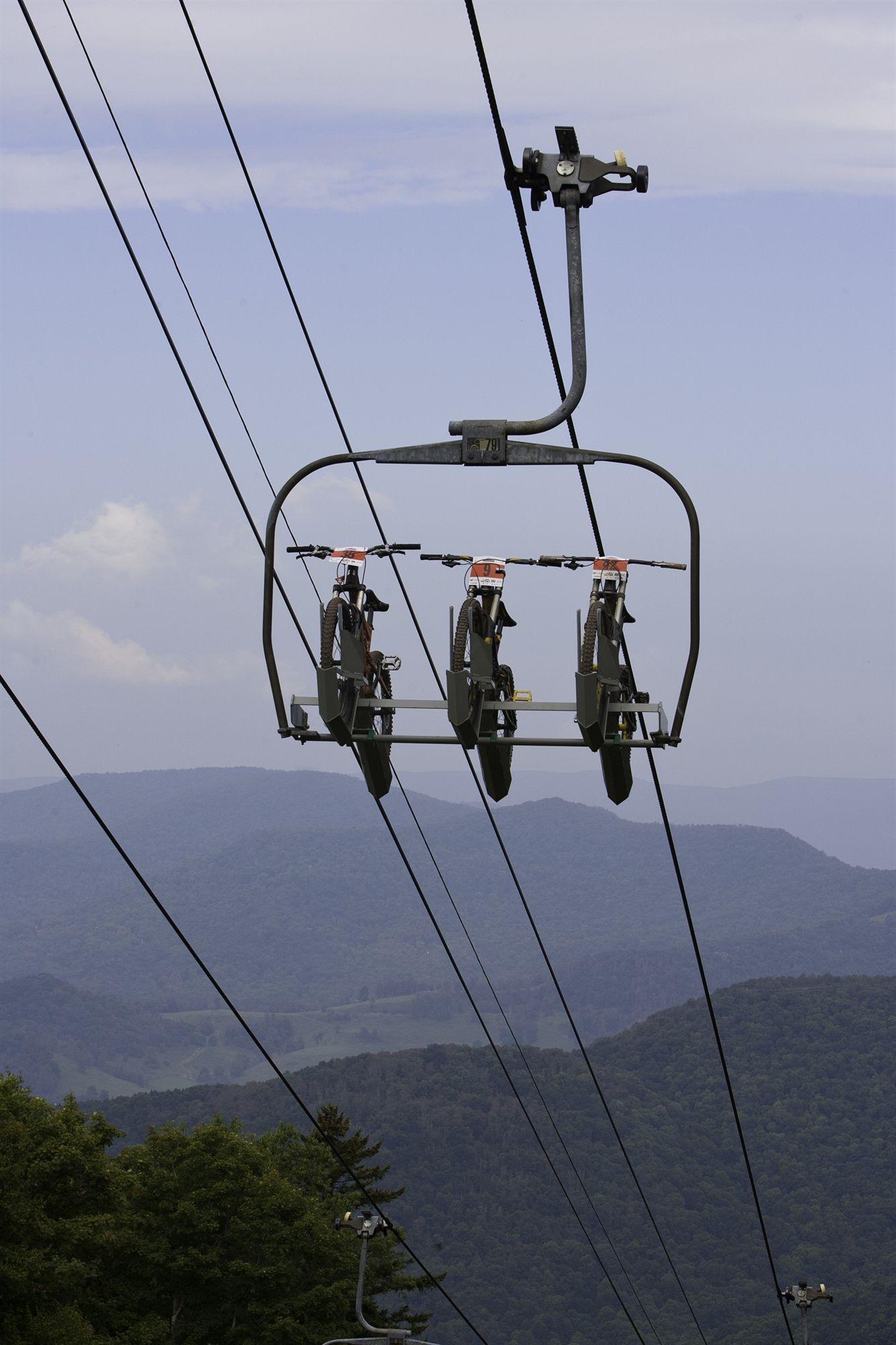 Snowcrest Hotel Snowshoe Ngoại thất bức ảnh